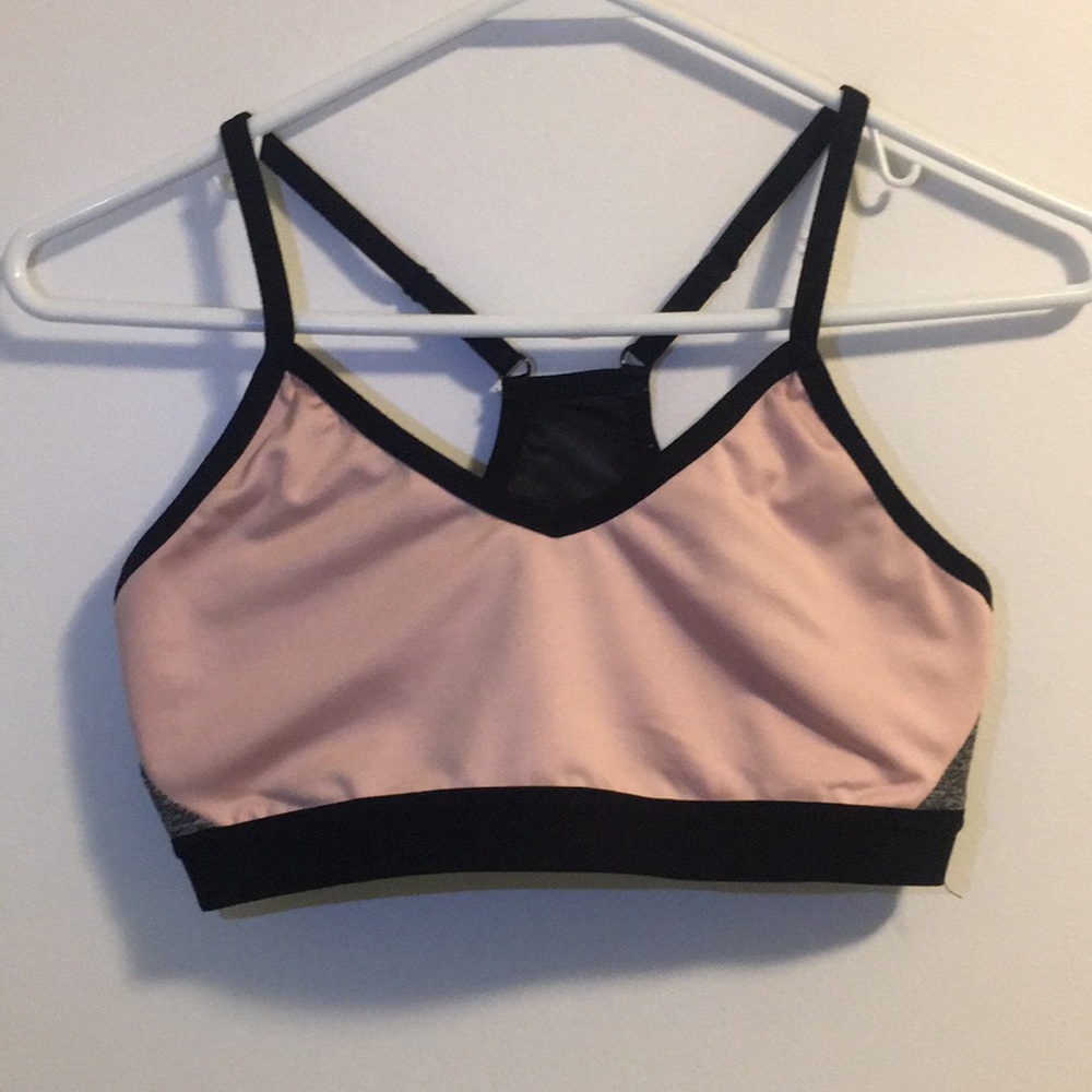 Sports bra